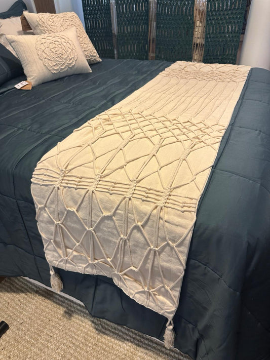 Laced Table/Bed Runner